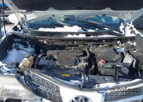 2015 Toyota Rav4 Xle z USA, uszkodzony, nr VIN 2T3RFREV1FW230679